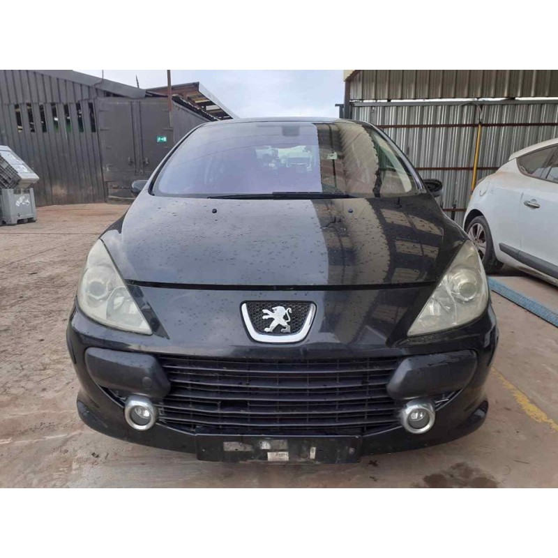 peugeot 307 berlina (s2) del año 2005