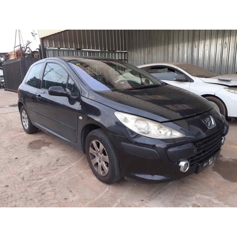peugeot 307 berlina (s2) del año 2005