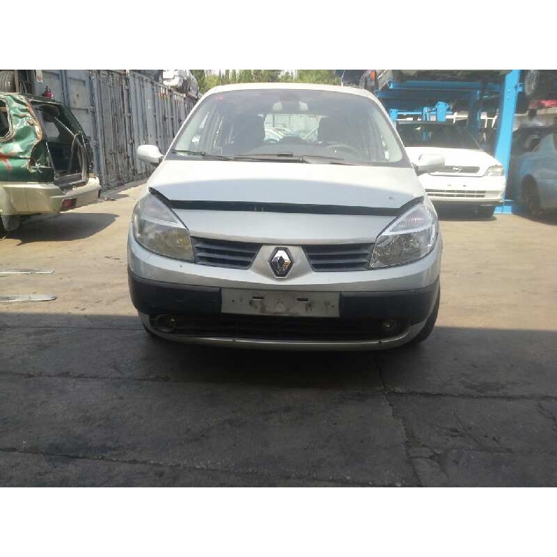 renault scenic ii del año 2003