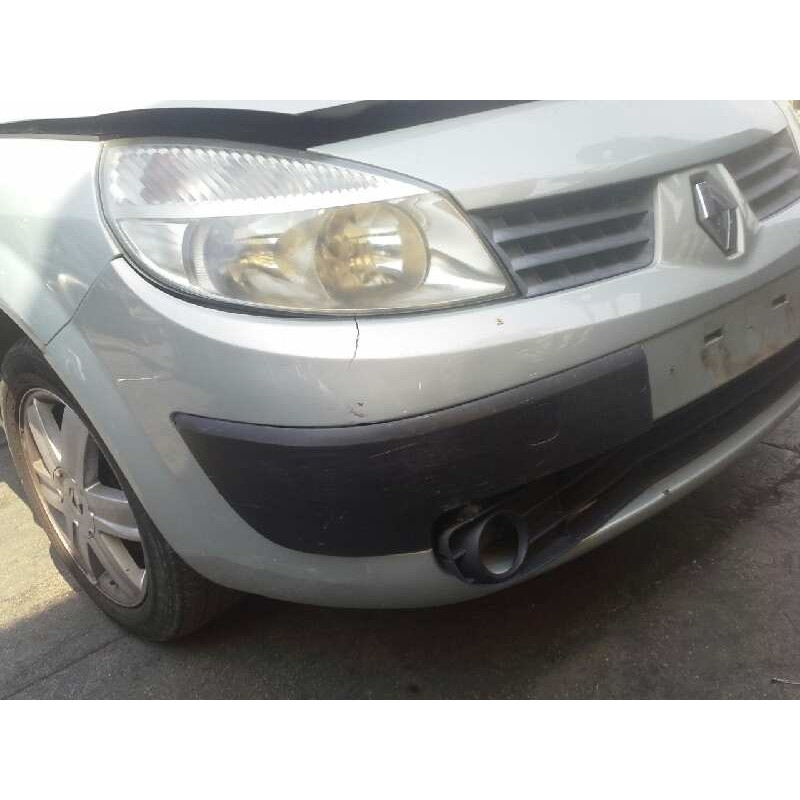 renault scenic ii del año 2003