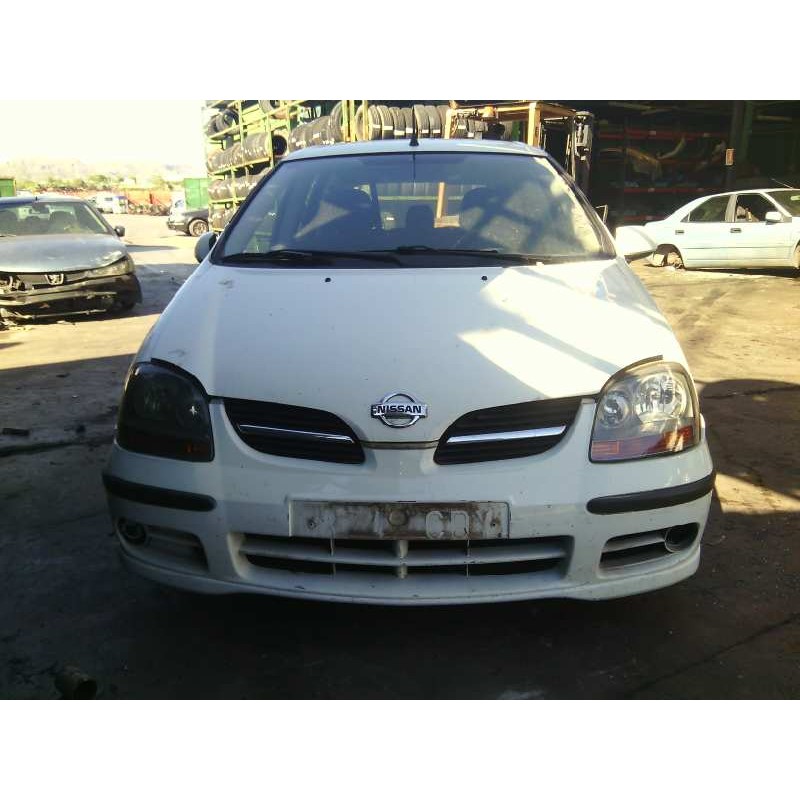 nissan almera tino (v10m) del año 2003