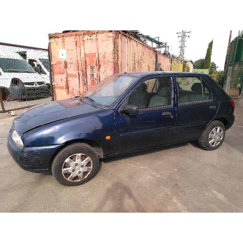 ford fiesta berlina del año 1998