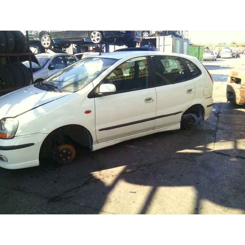 nissan almera tino (v10m) del año 2003