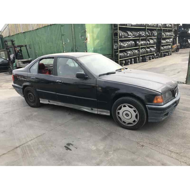 bmw serie 3 berlina (e36) del año 2000