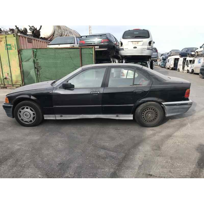 bmw serie 3 berlina (e36) del año 2000