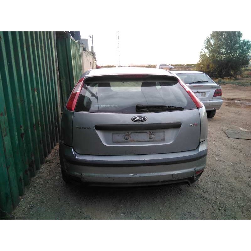 ford focus berlina (cap) del año 2005