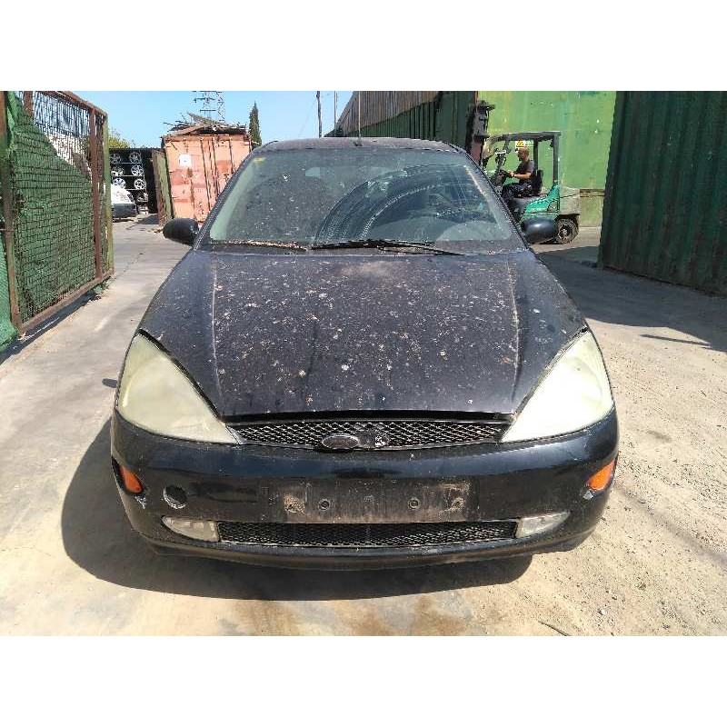 ford focus berlina (cak) del año 2001
