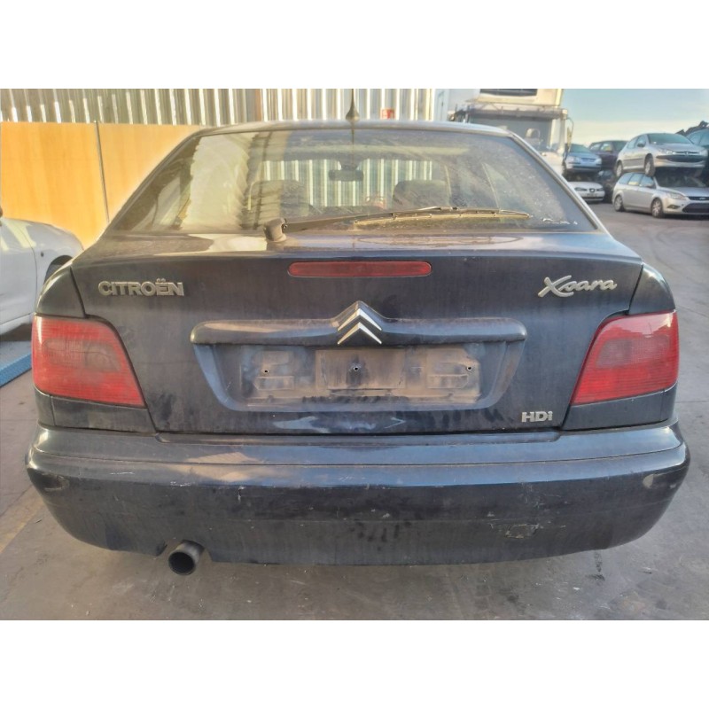 citroën xsara berlina del año 2001