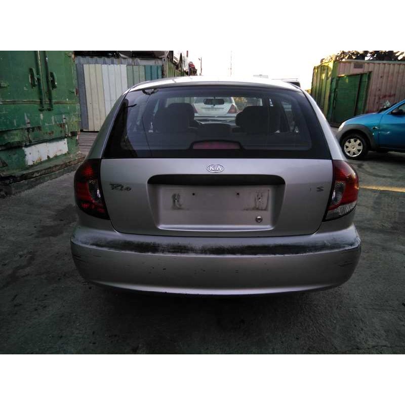 kia rio del año 2003
