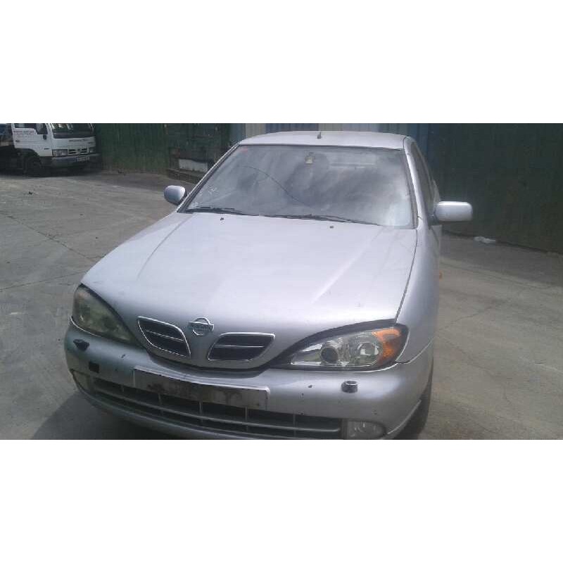 nissan primera berlina (p11) del año 2001