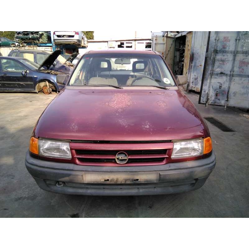 opel astra f berlina del año 1993