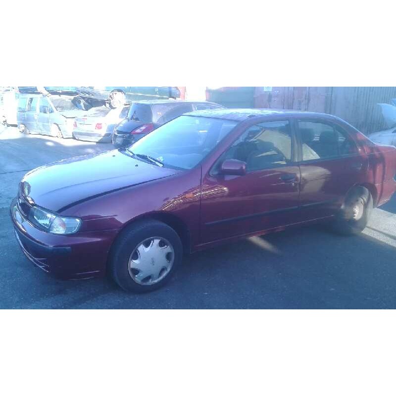 nissan almera (n15) del año 1999