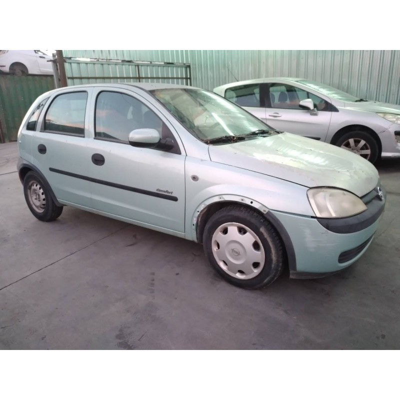 opel corsa c del año 2001
