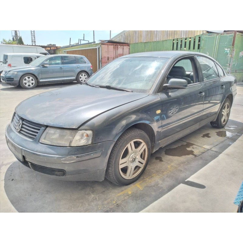 volkswagen passat berlina (3b2) del año 1999