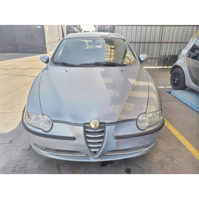 alfa romeo 147 (190) del año 2000