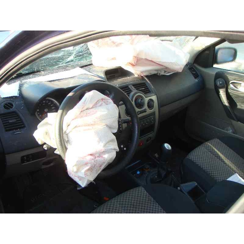 renault megane ii classic berlina del año 2005