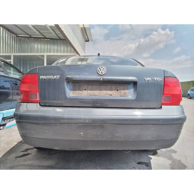 volkswagen passat berlina (3b2) del año 1999