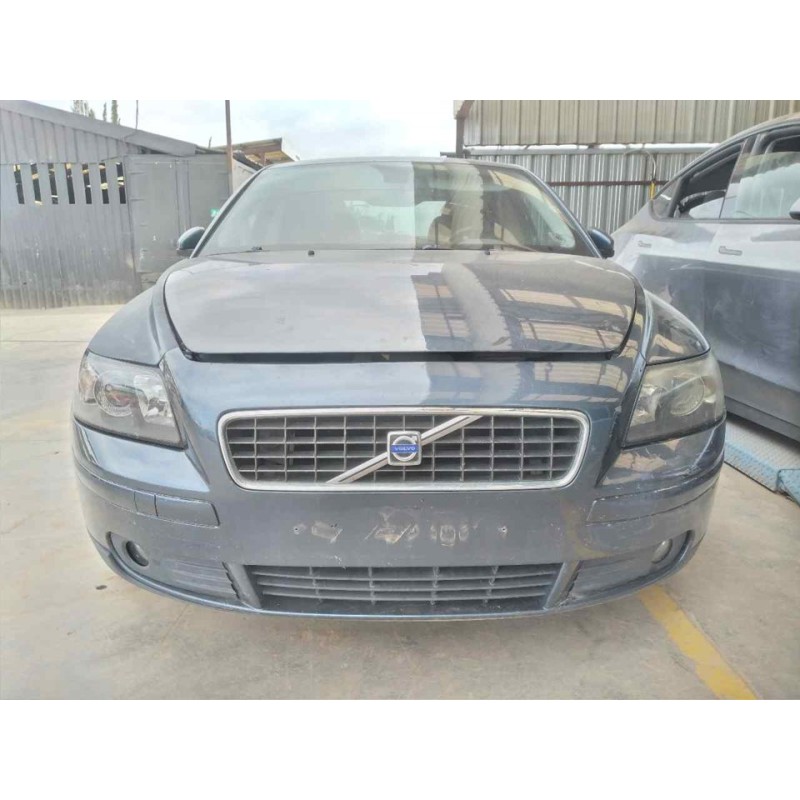 volvo s40 berlina del año 2005