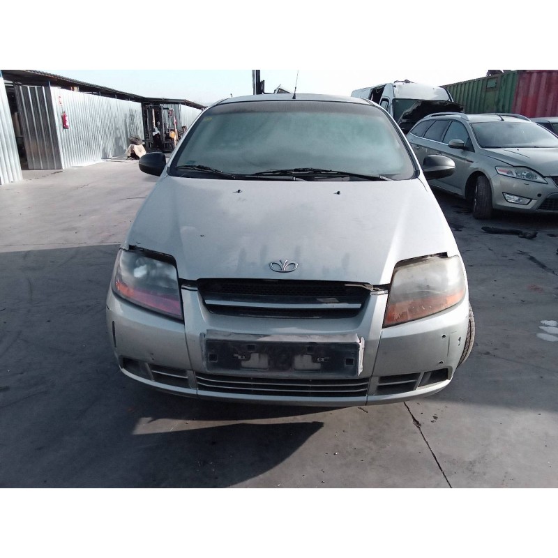 daewoo kalos del año 2004