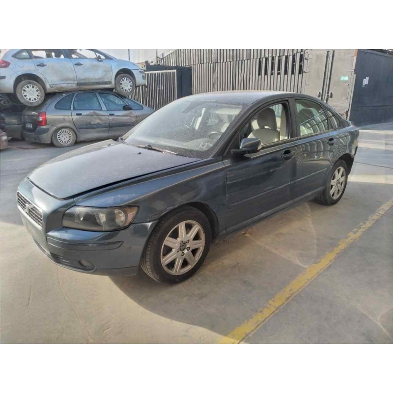 volvo s40 berlina del año 2005