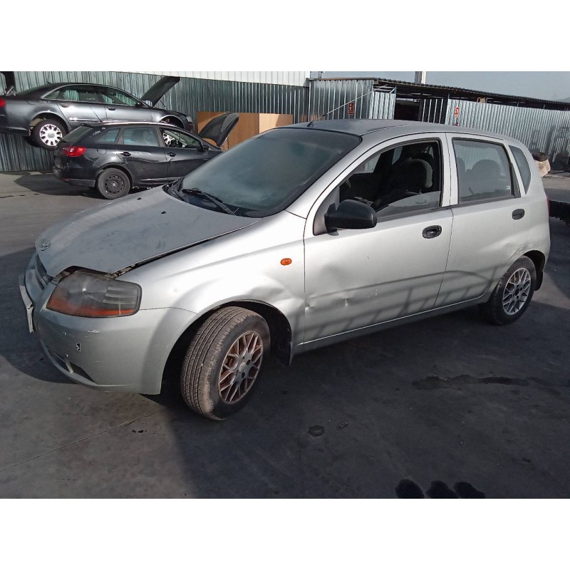 daewoo kalos del año 2004