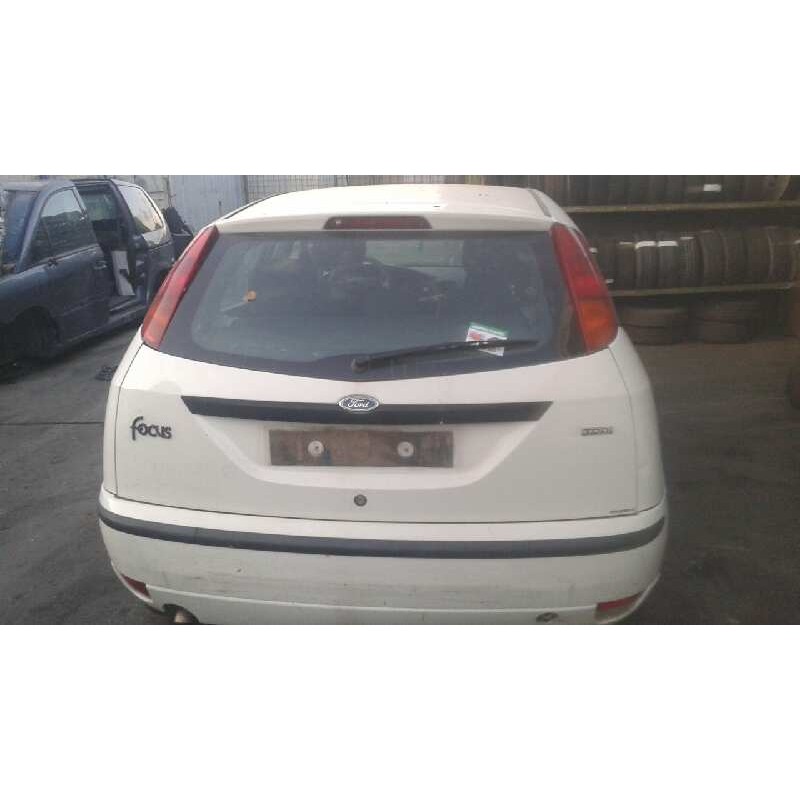 ford focus berlina (cak) del año 2003