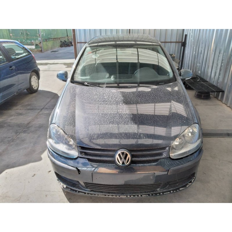 volkswagen golf v berlina (1k1) del año 2004