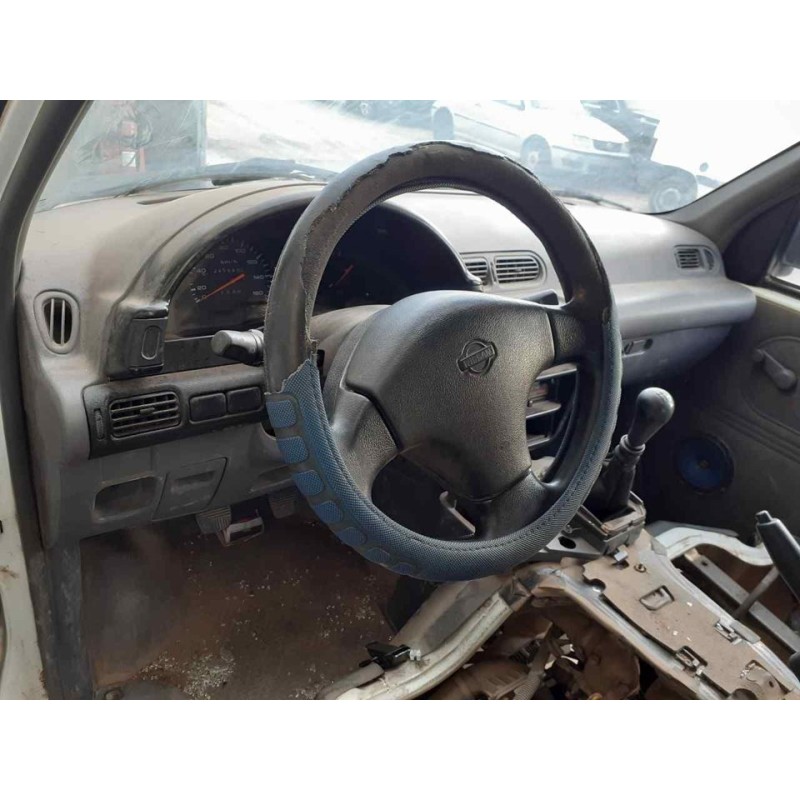 nissan vanette cargo del año 2000