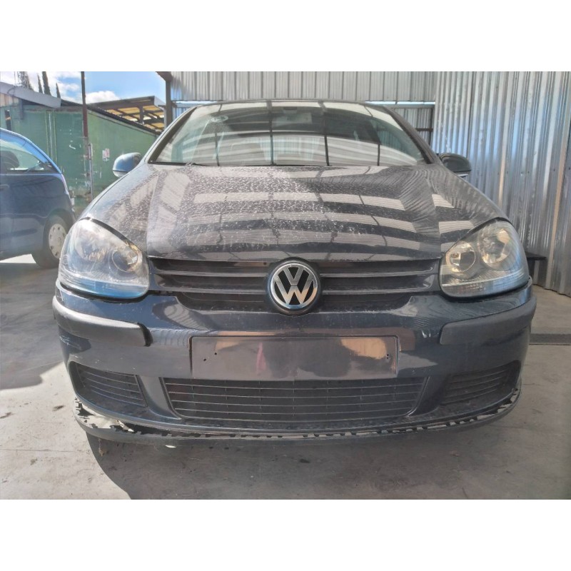 volkswagen golf v berlina (1k1) del año 2004