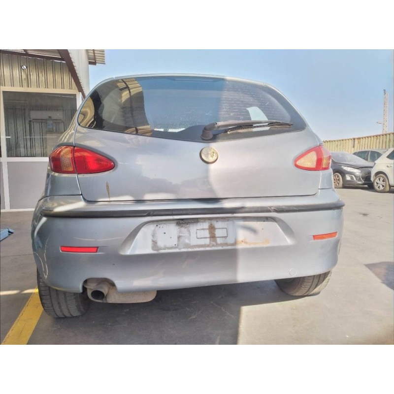 alfa romeo 147 (190) del año 2000