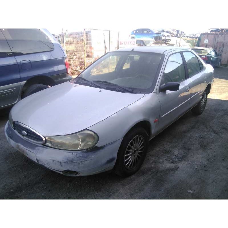 ford mondeo berlina (gd) del año 2000