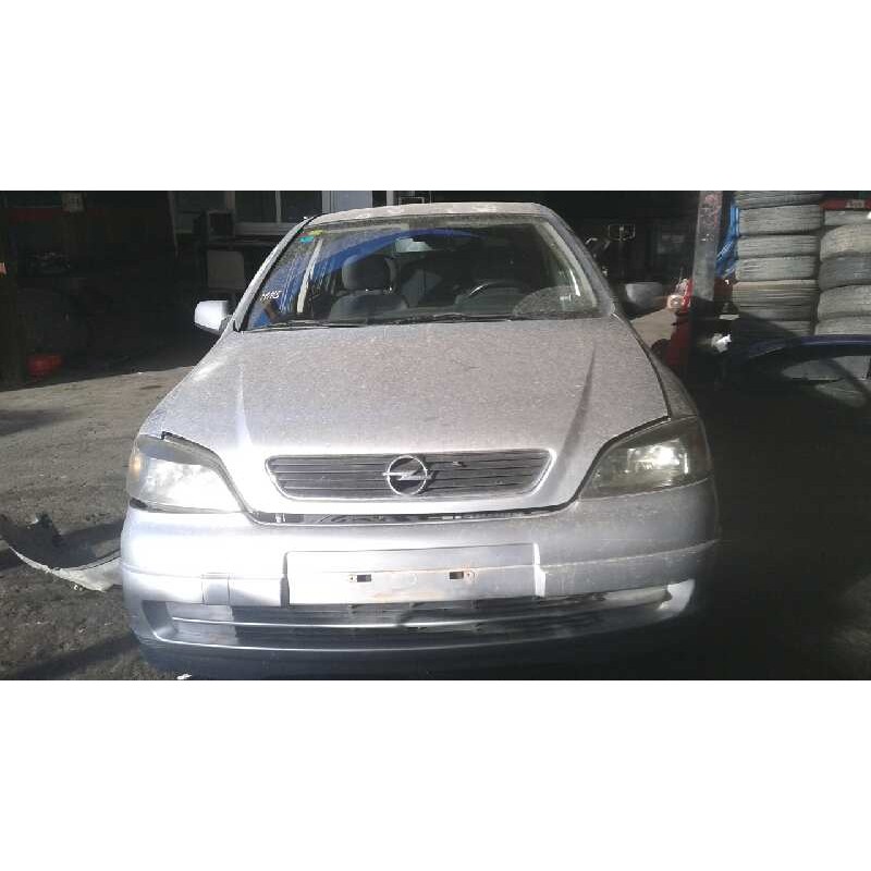 opel astra g berlina del año 2003