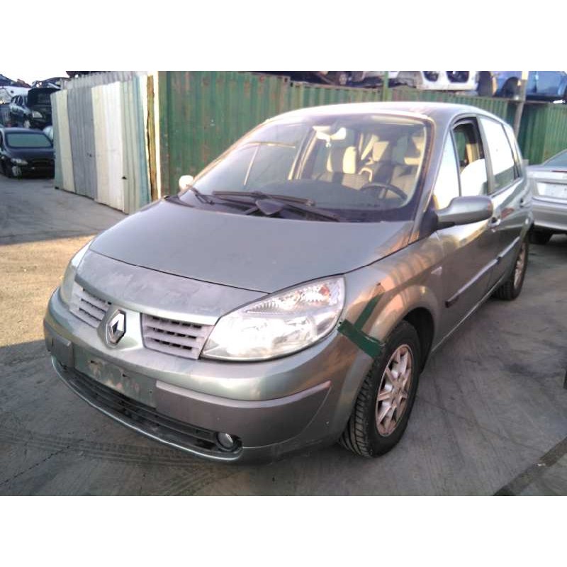 renault scenic ii del año 2004