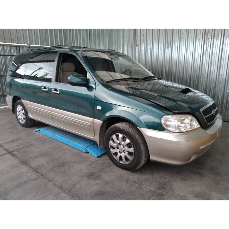 kia carnival ii del año 2004