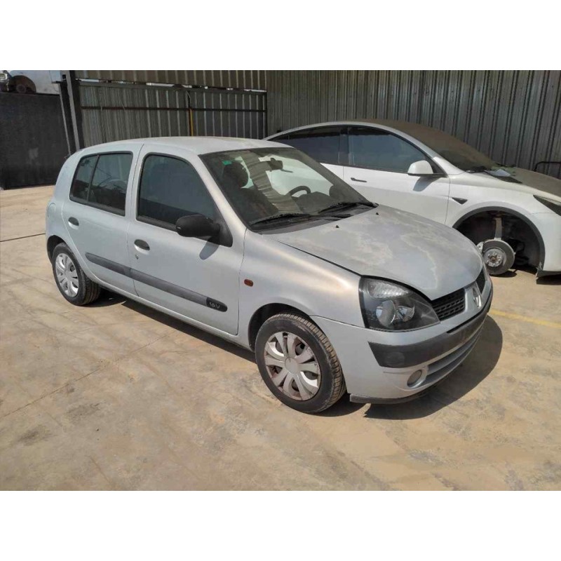 renault clio ii fase ii (b/cb0) del año 2002