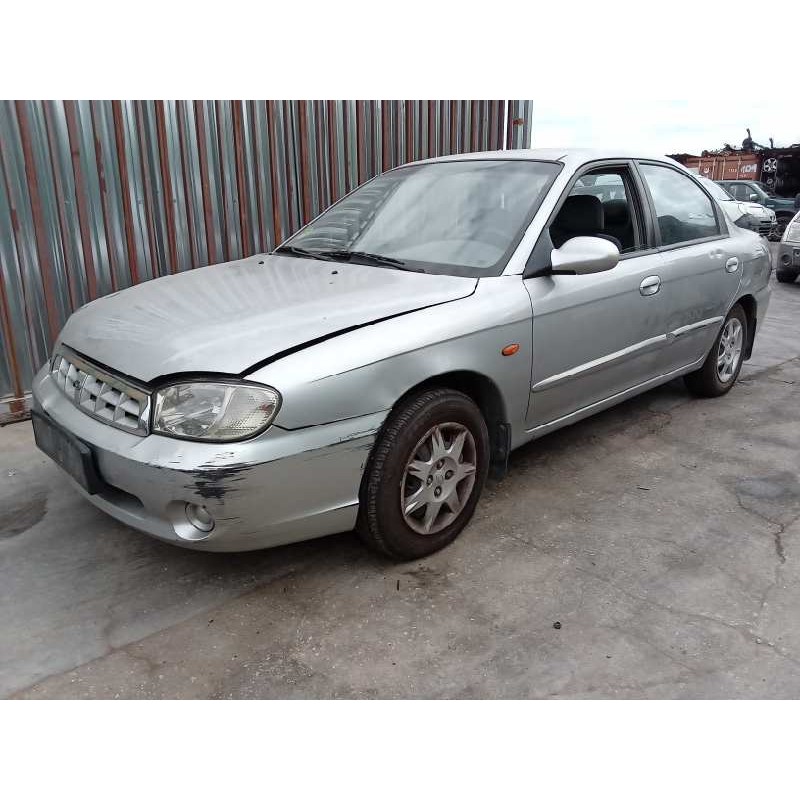 kia sephia ll del año 2002