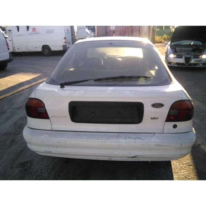 ford mondeo berlina/familiar (fd) del año 1993