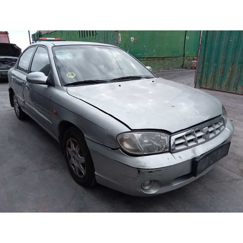 kia sephia ll del año 2002