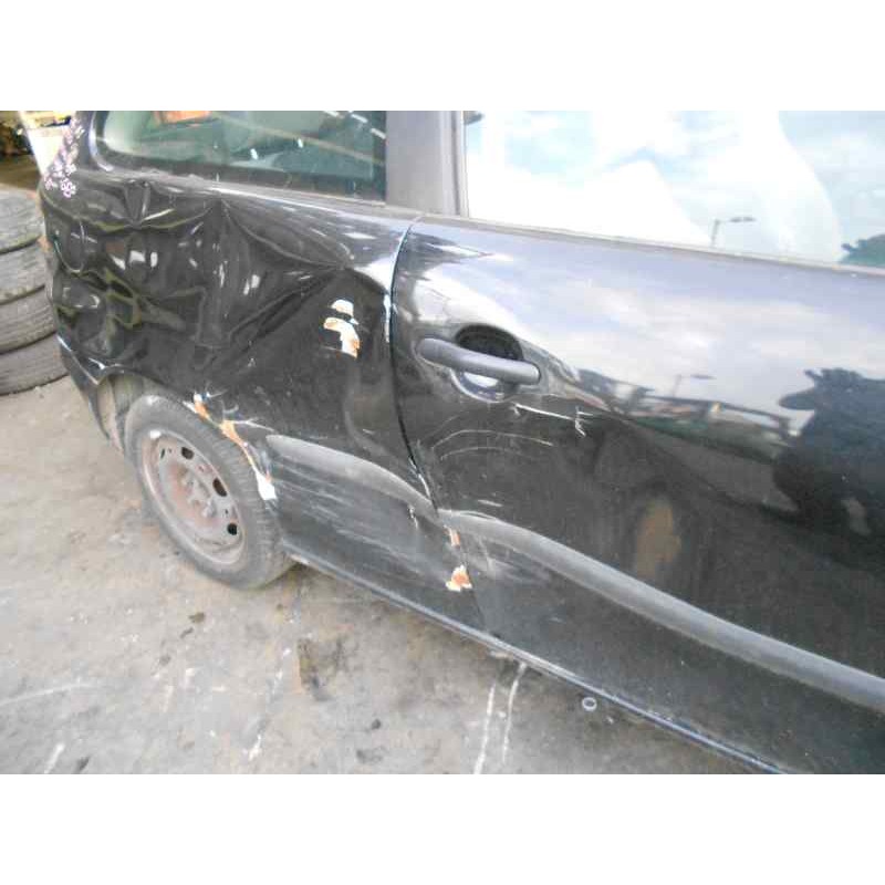 seat ibiza (6l1) del año 2002
