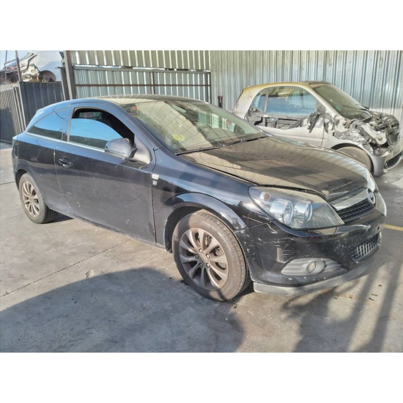 opel astra gtc del año 2010