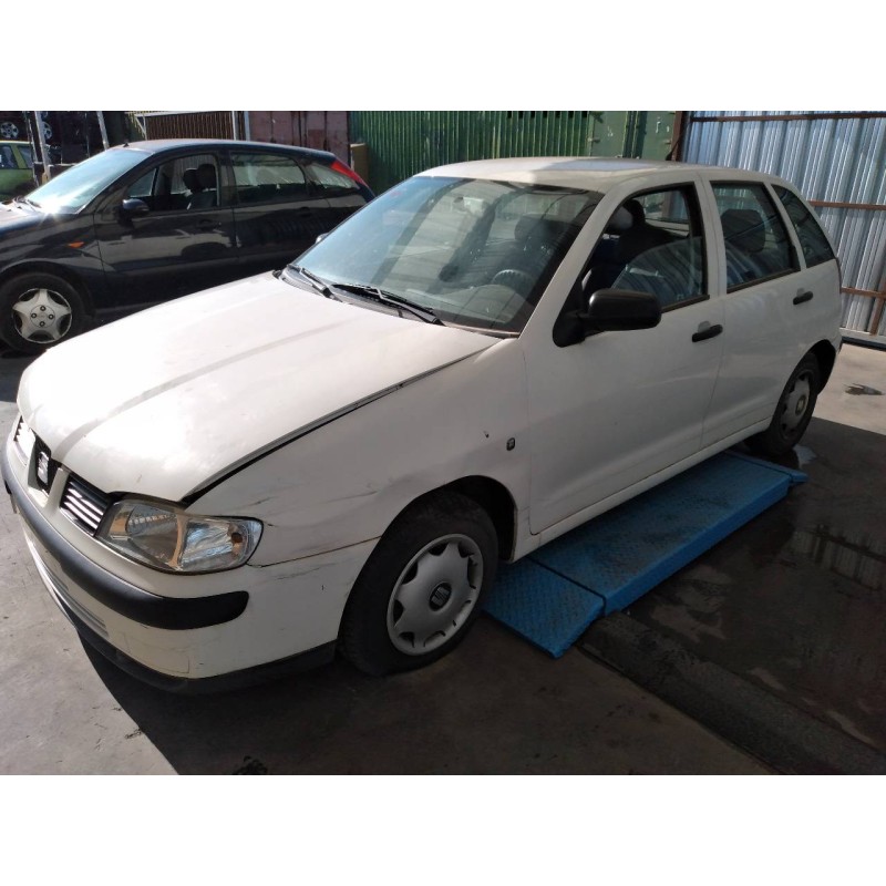 seat ibiza (6k1) del año 2001