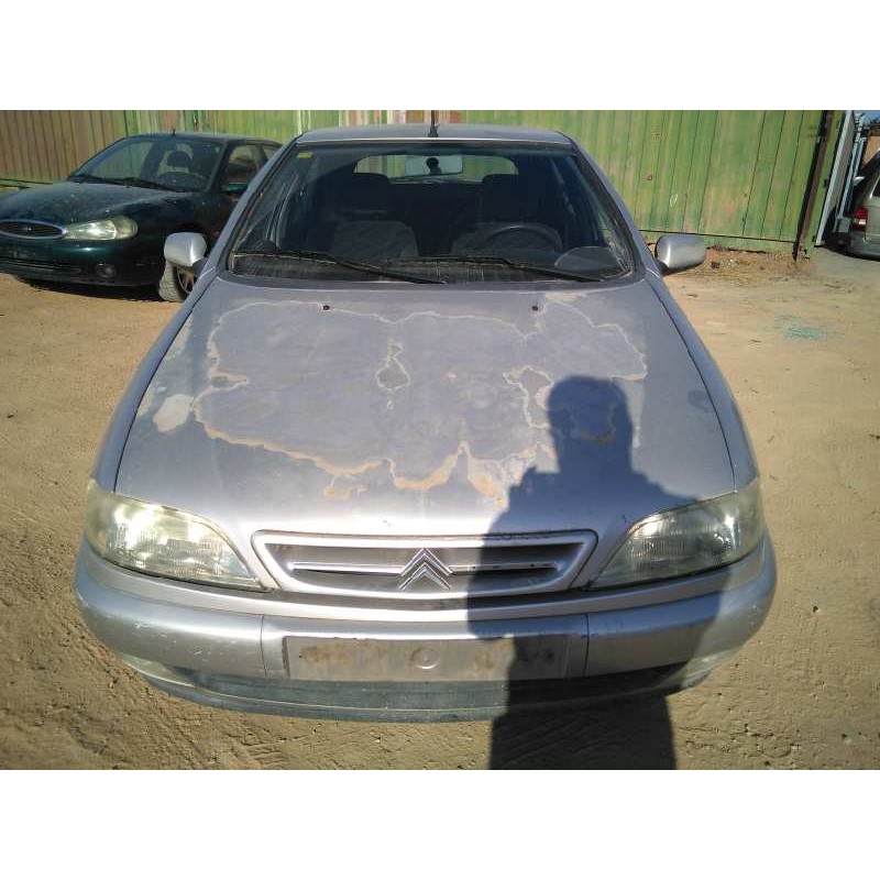 citroën xsara berlina del año 2000