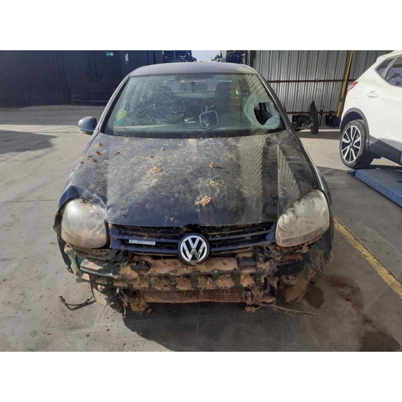 volkswagen golf v berlina (1k1) del año 2008