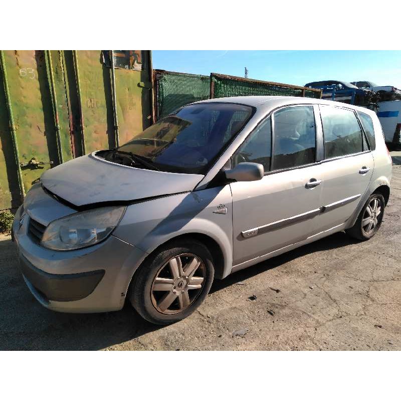 renault scenic ii del año 2004