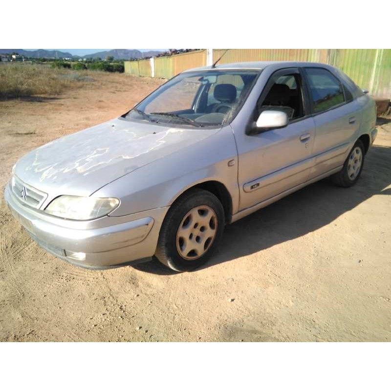 citroën xsara berlina del año 2000
