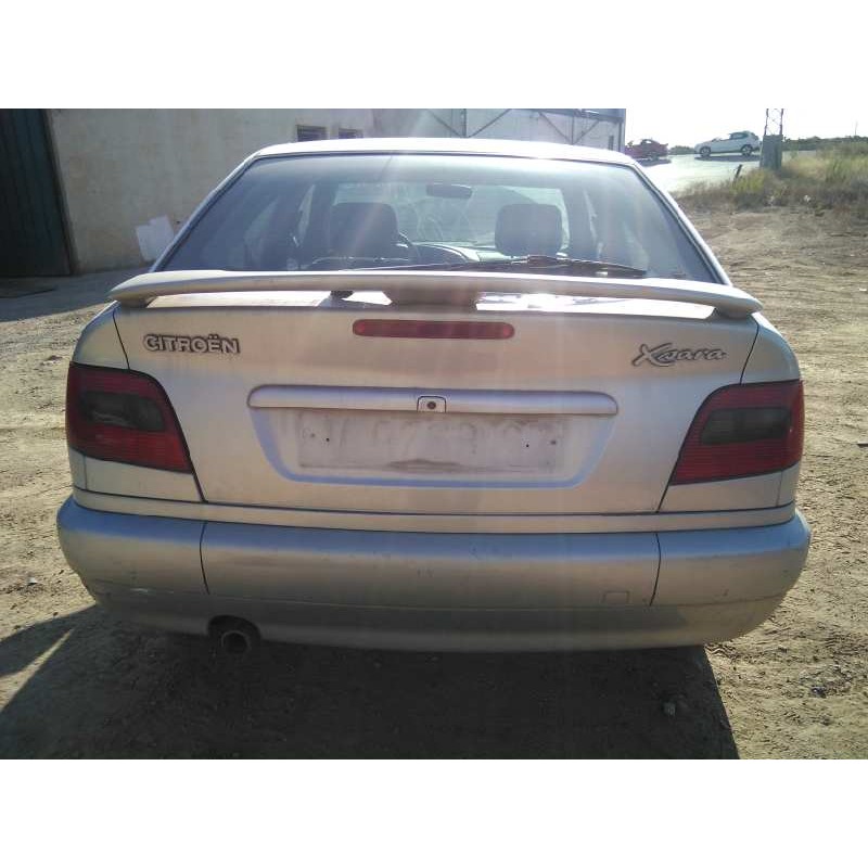 citroën xsara berlina del año 2000