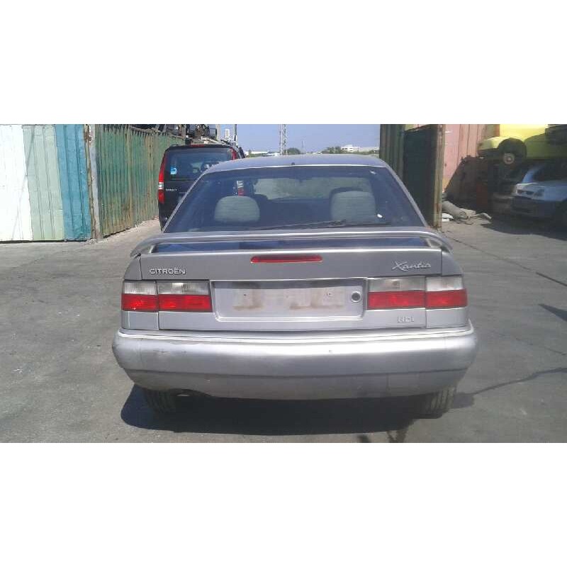 citroën xantia berlina del año 2000