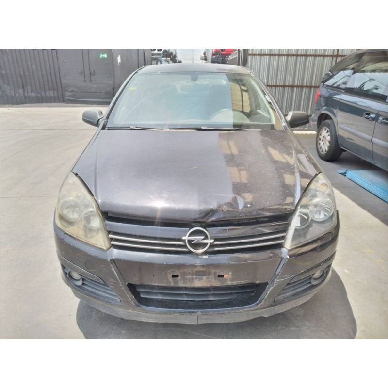 opel astra h berlina del año 2005