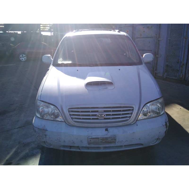 kia carnival ii del año 2002