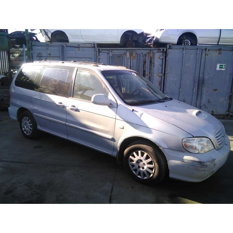 kia carnival ii del año 2002